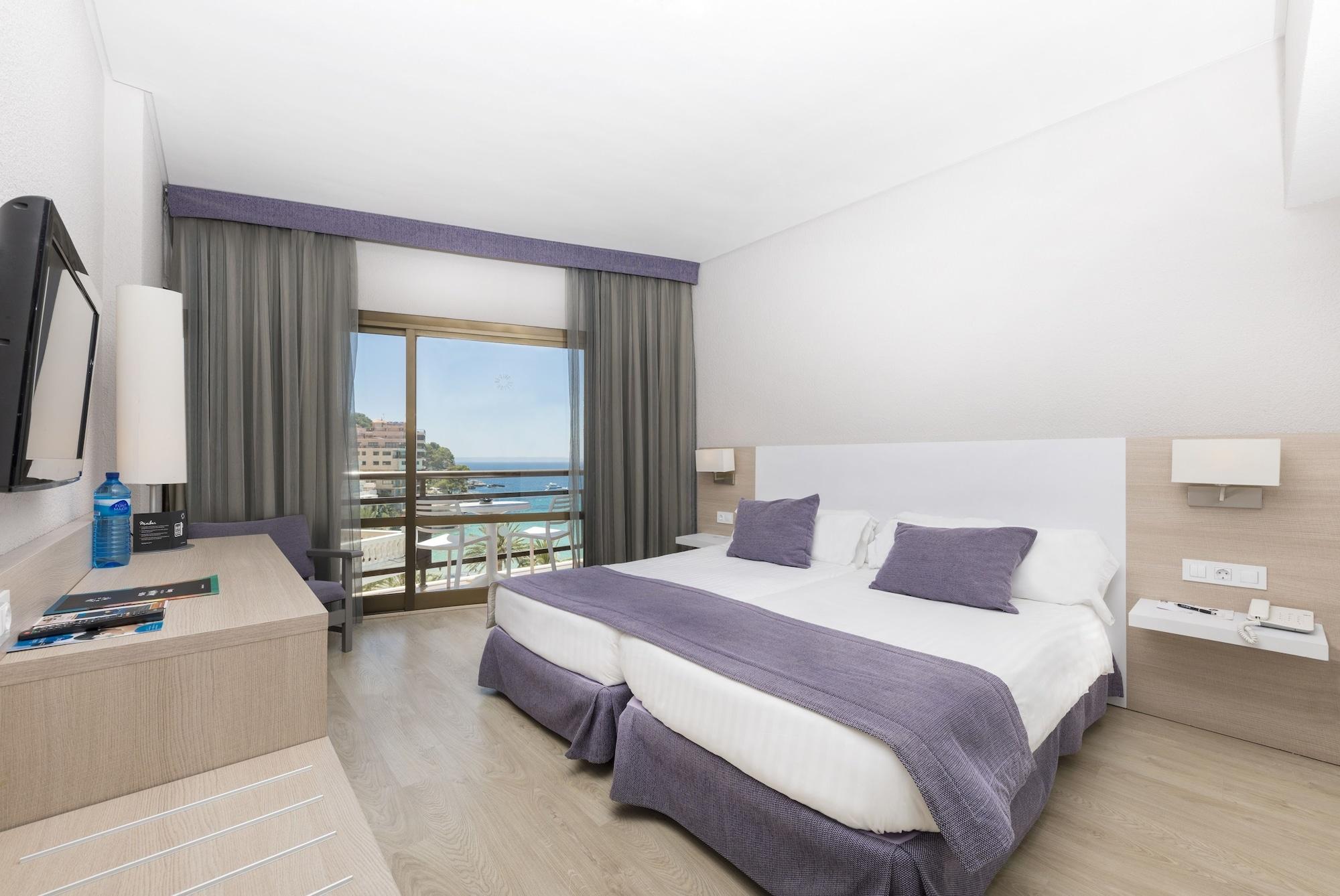 Hotel Be Live Adults Only Marivent Palma de Mallorca Exteriér fotografie Room at the hotel